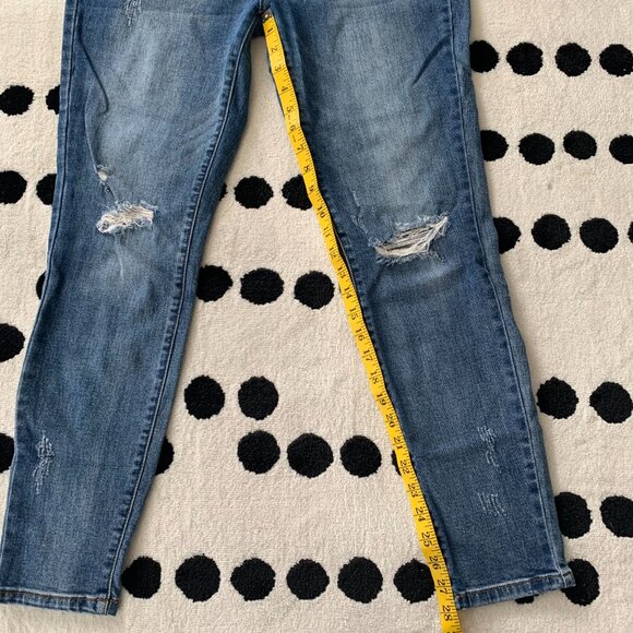 Judy Blue Mid Rise Dark Wash Distressed Stretch Denim Skinny Jeans - Picture 12 of 13